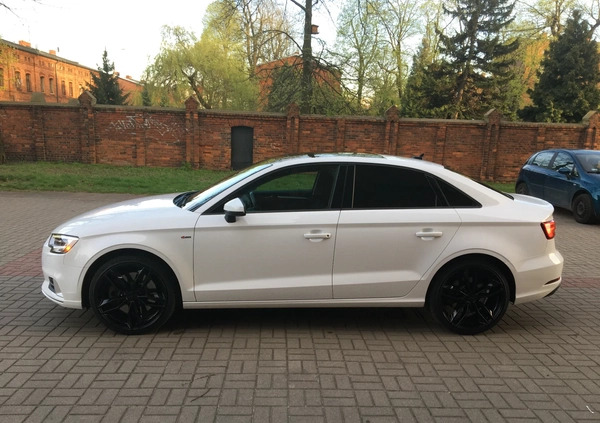 Audi A3 cena 84900 przebieg: 39911, rok produkcji 2019 z Józefów małe 254